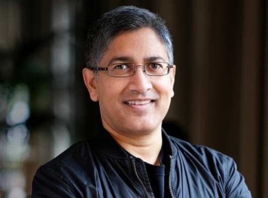 Presentation: Deepfakes, Disinformation, and AI Content Are Taking Over the Internet